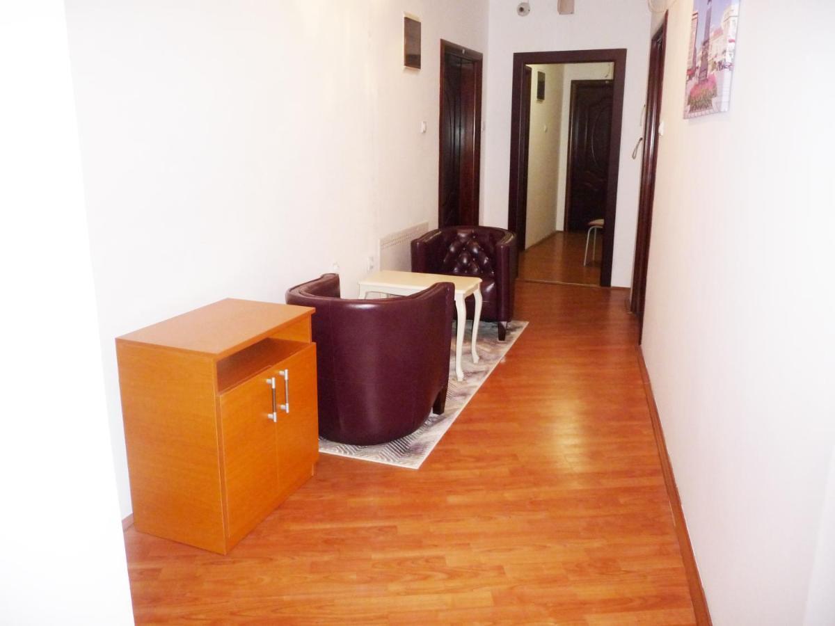 Sobe Rooms Aleksandar Ниш Экстерьер фото