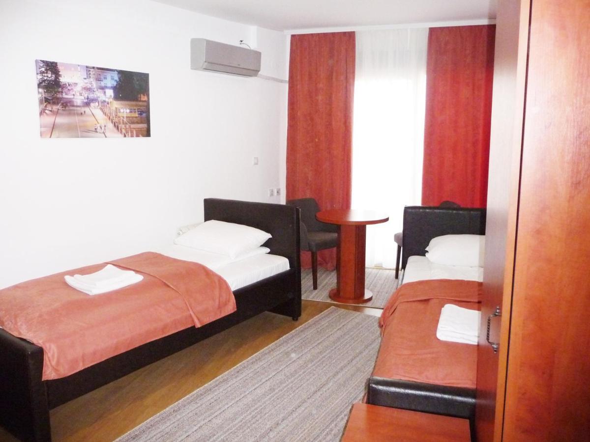 Sobe Rooms Aleksandar Ниш Экстерьер фото