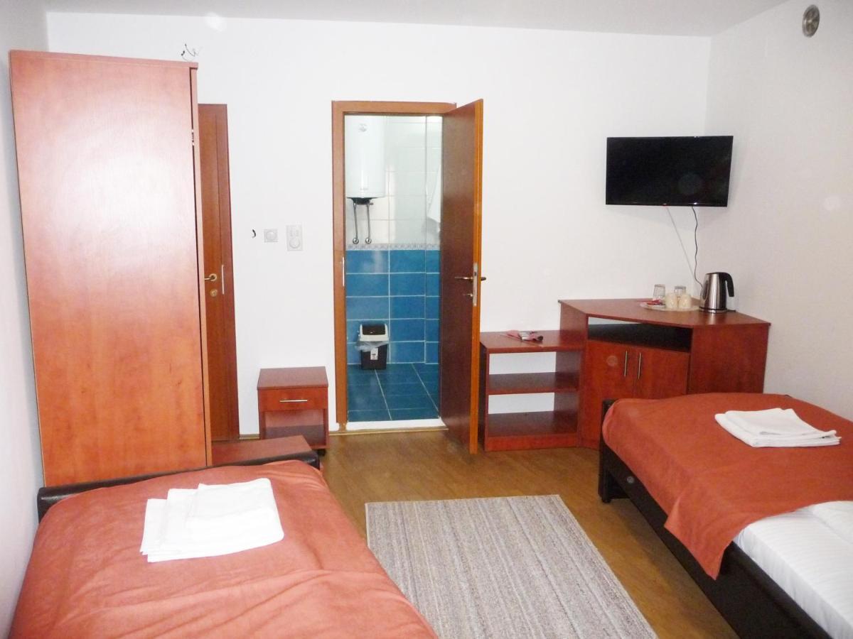Sobe Rooms Aleksandar Ниш Экстерьер фото